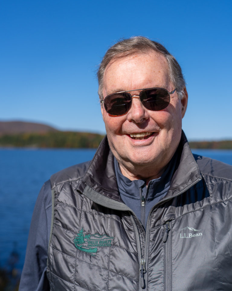 Gillis Team Merrill L. Thomas